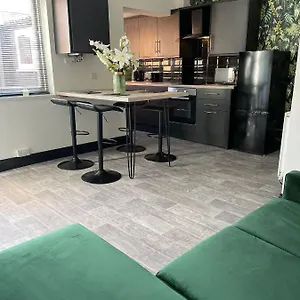  Holiday home Byelands