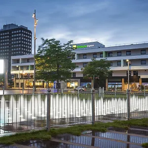 Express - Centre Square By Ihg Мидлсбро